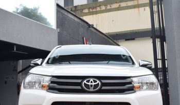 Toyota Hilux Dubai 2016 lleno