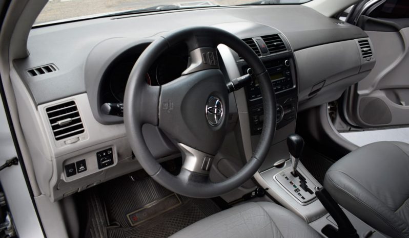 Toyota Corolla 2011 lleno