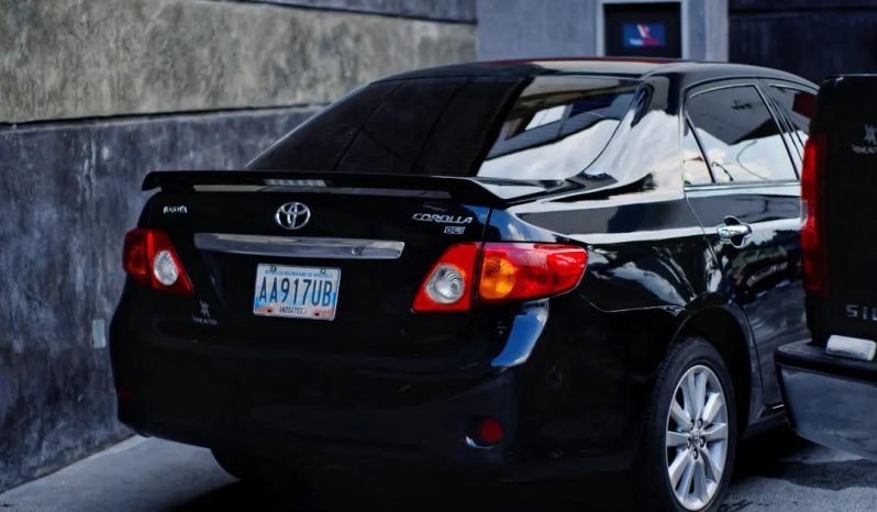 Toyota Corolla GLI 2010 lleno