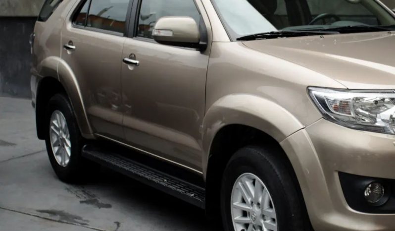 Toyota Fortuner 2012 lleno