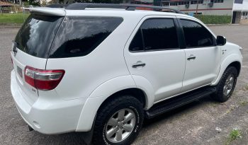 Toyota Fortuner 2010 lleno