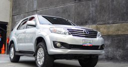 toyota-fortuner-2013-01