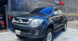 toyota-hilux-2011-01