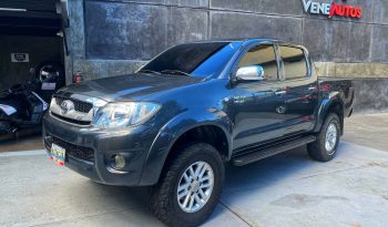 Toyota Hilux 2011 lleno