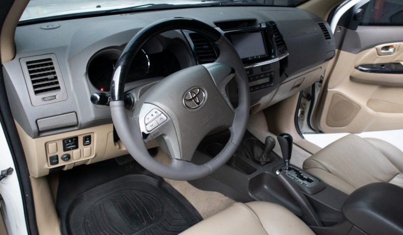 Toyota Fortuner 2012 lleno