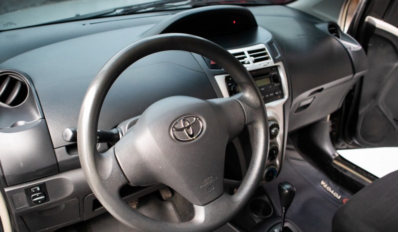 Toyota Yaris 2007 lleno