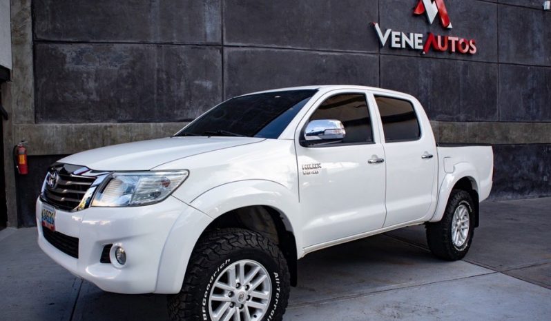 Toyota Hilux 2012 lleno