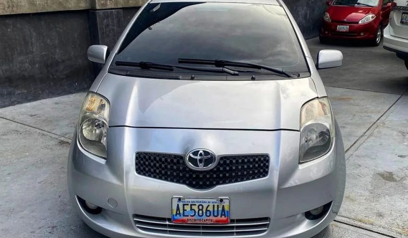 Toyota Yaris 2006 lleno