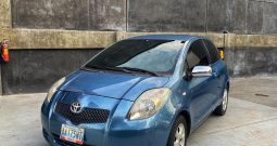 toyota-yaris-2008-01