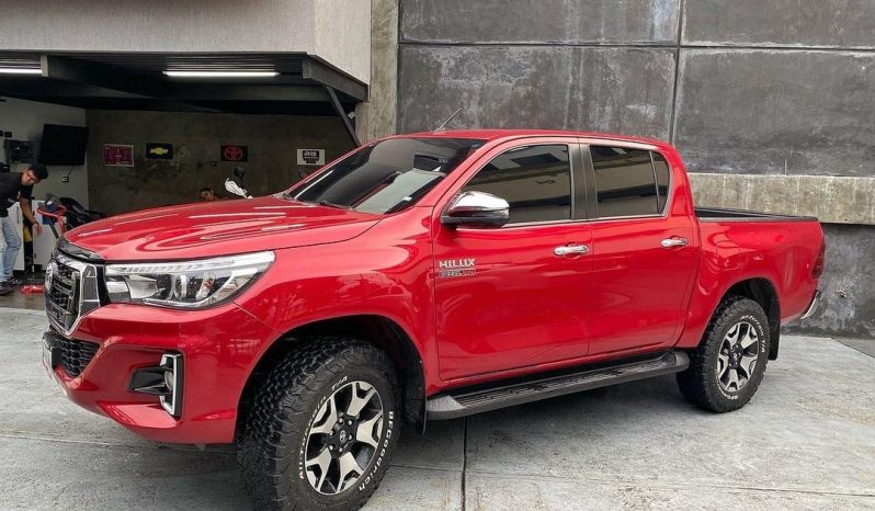 Toyota Hilux Dubái 2021 lleno