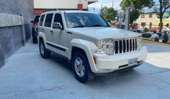 Jeep Cherokee Kaka 2012 lleno