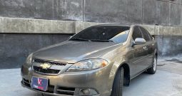 chevrolet-optra-2011-01