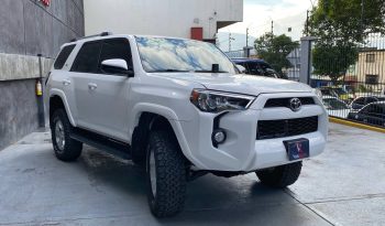 Toyota 4Runner 2019 lleno