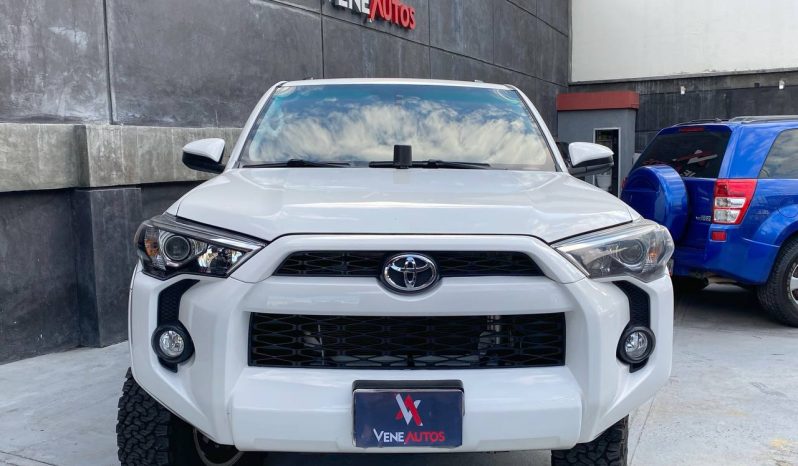 Toyota 4Runner 2019 lleno