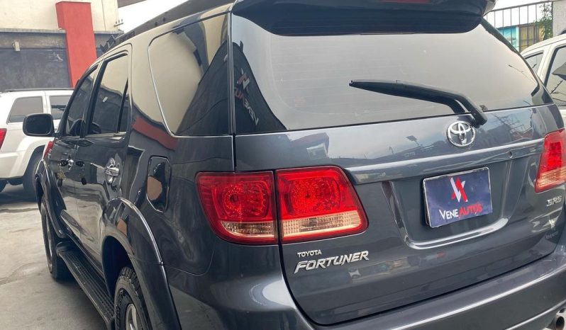 Toyota Fortuner 2008 lleno