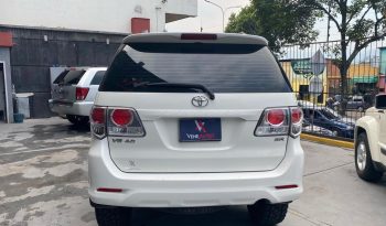 Toyota Fortuner 2015 lleno