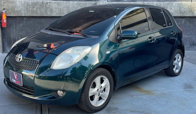 Toyota Yaris 2007 lleno