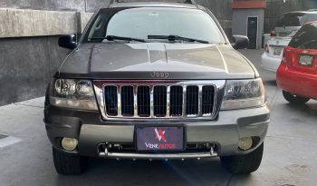 Jeep Cherokee 2005 lleno