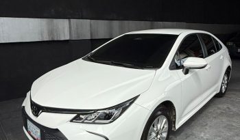 Toyota Corolla 2024 lleno