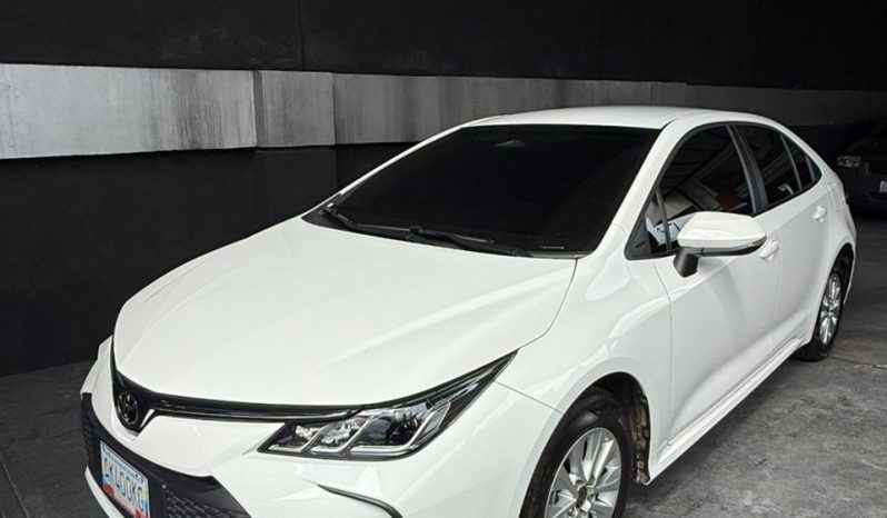 Toyota Corolla 2024 lleno